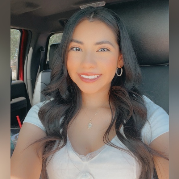 Meet your Posher, Paty - Picture 1 of 1